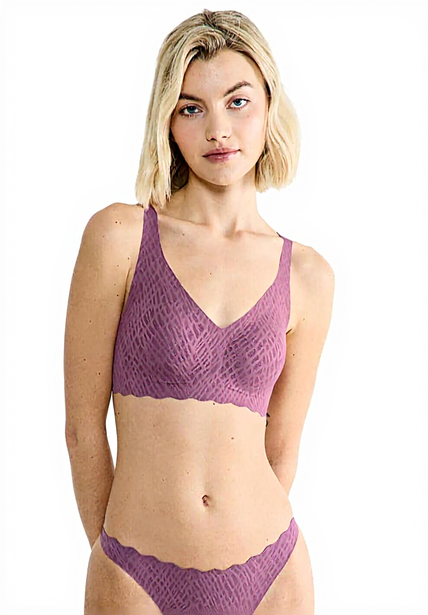 Installing Pavo Monitor Arm on a wooden desk