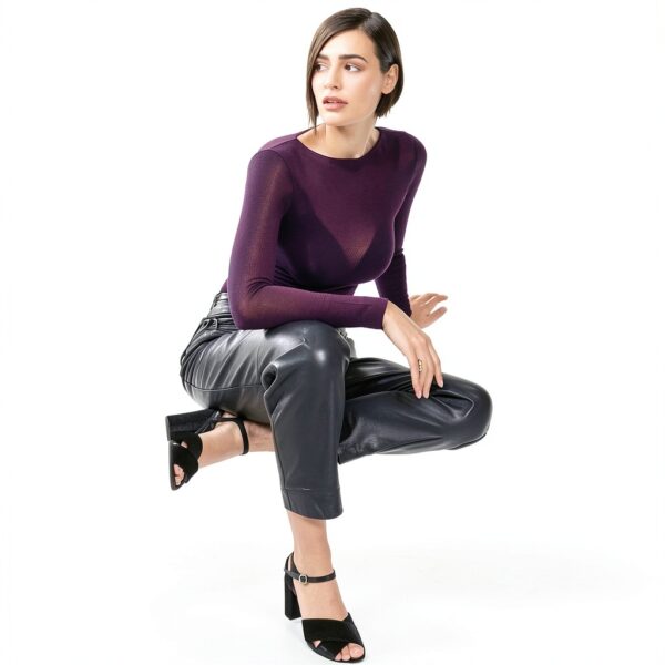 Maglione cashmere donna Matibba morbidezza design raffinato-5